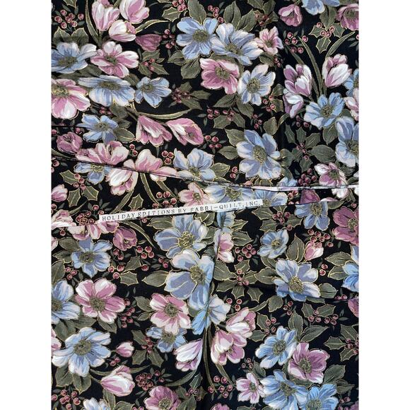 Holiday Editions by Fabri-Dash Quilt Inc/flower fabric/ - Picture 3 of 3